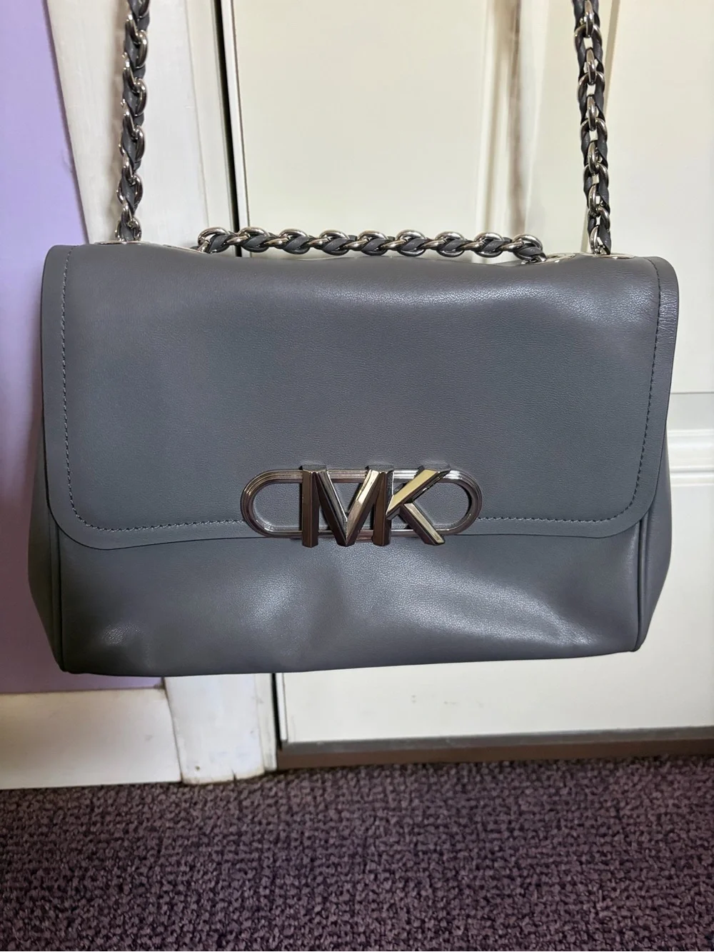 Michael Kors Parker Extra-Large Gray Leather Shoulder Bag with Chain Strap